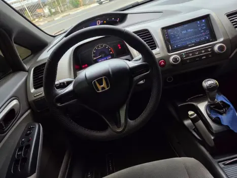 Civic Sedan LXS 1.8/1.8 Flex 16V Mec. 4p