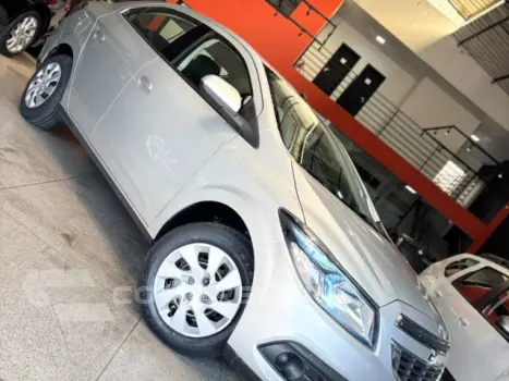 PRISMA - 1.4 MPFI LT 8V 4P MANUAL