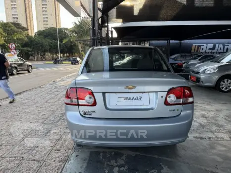 CLASSIC - 1.0 MPFI LS 8V 4P MANUAL