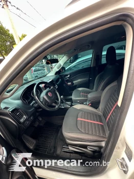 TORO 2.0 16V Turbo Freedom 4X4