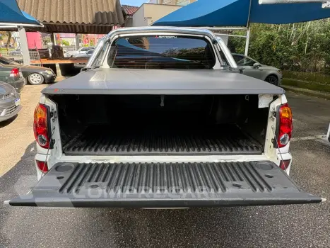 L200 TRITON 3.2 HPE 4X4 CD 16V Turbo Intercooler