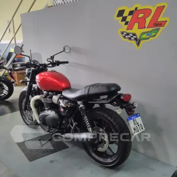STREET TWIN 900