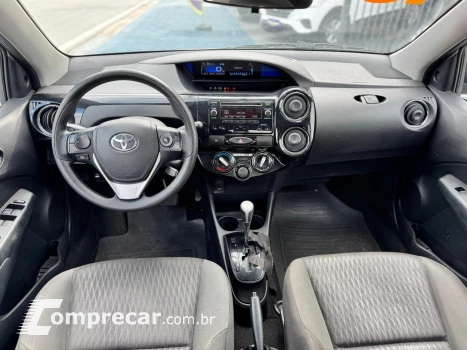 ETIOS 1.5 X PLUS 16V FLEX 4P AUTOMÁTICO