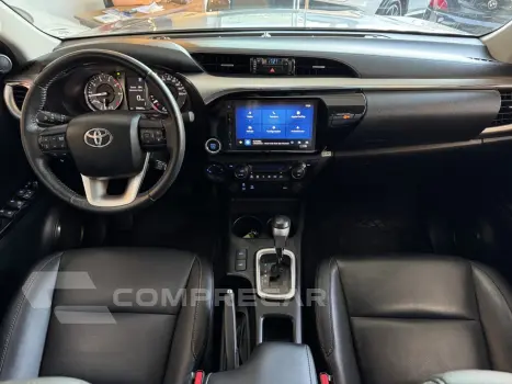 Hilux Caminhonete 2.8 16V SRV 4X4 DIESEL CABINE DUPLA AUTOMÁ