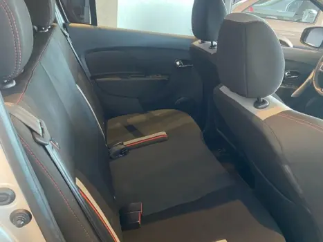 SANDERO - 2.0 16V HI- RS MANUAL