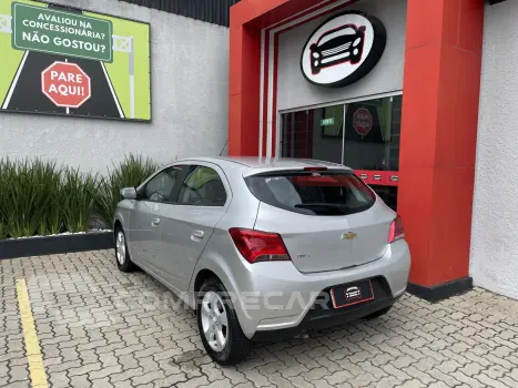 ONIX 1.4 MPFI LT 8V FLEX 4P AUTOMÁTICO
