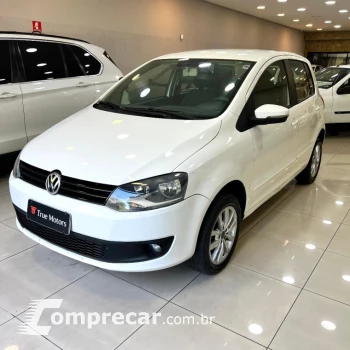 Volkswagen FOX 1.6 MI 8V 4 portas