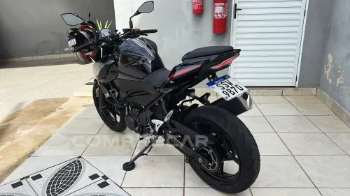Z400