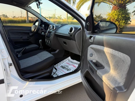 FIESTA 1.6 SE Hatch 16V