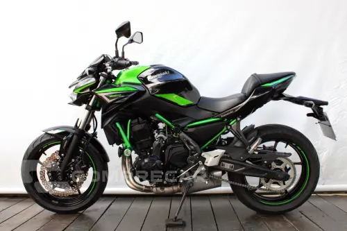 KAWASAKI Z650 ABS