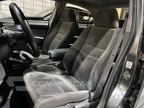 CIVIC 1.8 LXS 16V FLEX 4P MANUAL