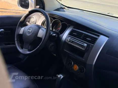 GRAND LIVINA 1.8 SL 16V