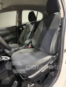 YARIS 1.5 16V Sedan XS