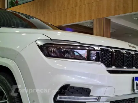 COMMANDER OVERLAND T270 1.3 TB FLEX AUT