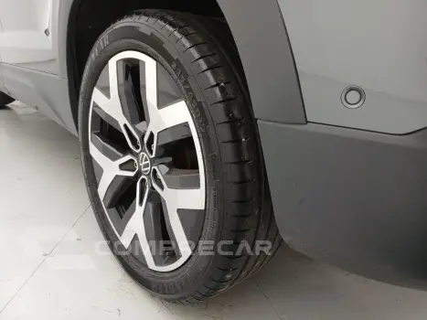 TAOS 1.4 250 TSI TOTAL FLEX HIGHLINE AUTOMÁTICO