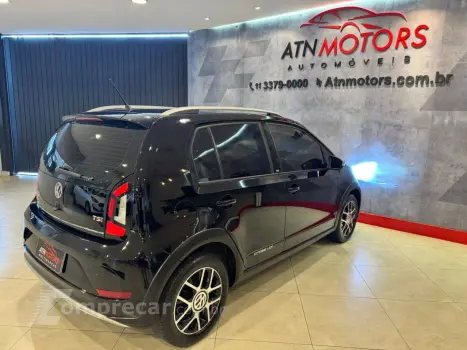 Cross UP 1.0 12V 4P TSI FLEX