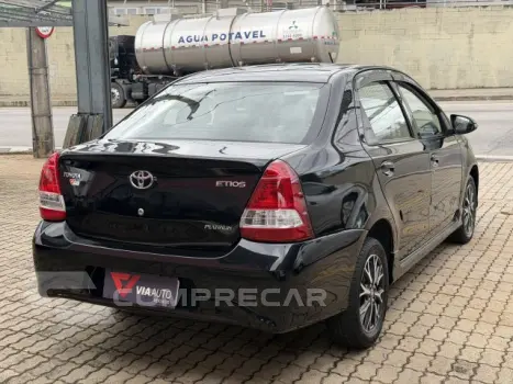ETIOS SEDAN - 1.5 PLATINUM SEDAN 16V 4P AUTOMÁTICO