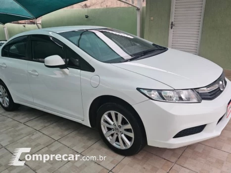 CIVIC - 1.8 LXS 16V 4P AUTOMÁTICO