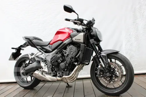 HONDA CB 650R E-CLUTCH