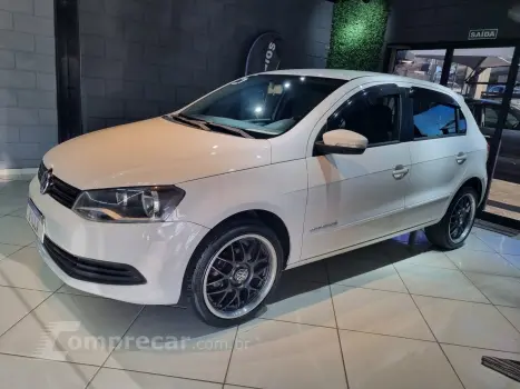 Volkswagen GOL 1.0 12V MPI Totalflex Comfortline 4 portas