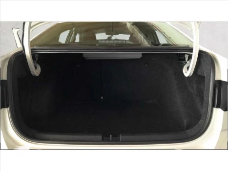 VIRTUS 1.0 170 TSI MANUAL