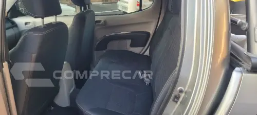 L200 Triton HLS 2.4 Flex 16V CD Mec.