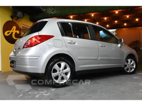 TIIDA 1.8 SL 16V FLEX 4P MANUAL