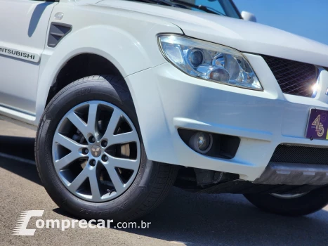 Mitsubishi Pajero TR4 2.0 Flex 16V 4X2 Aut. 4 portas