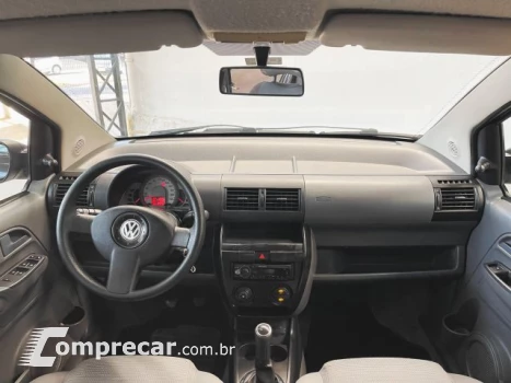 FOX - 1.6 MI 8V 4P MANUAL