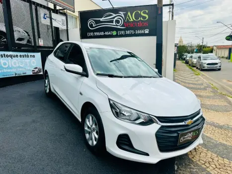 CHEVROLET ONIX HATCH LT 1.0 12V Flex 5p Mec. 4 portas