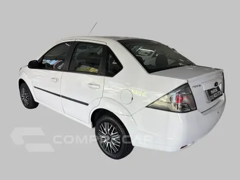 FIESTA 1.6 ROCAM SE SEDAN 8V FLEX 4P MANUAL