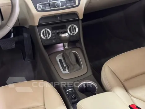 Q3 2.0 TFSI AMBIENTE QUATTRO 4P GASOLINA S TRONIC