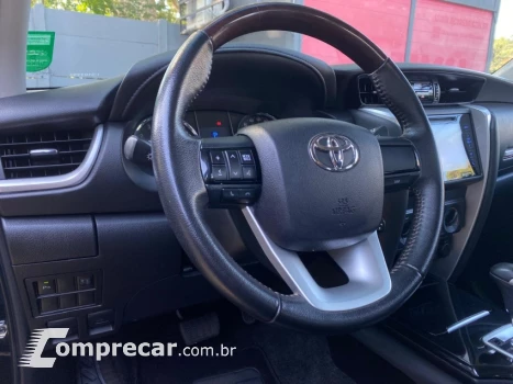 HILUX SW4 2.7 SR 4X2 16V