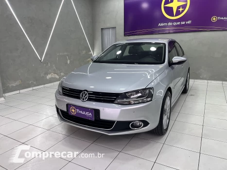 Volkswagen JETTA 2.0 Comfortline 4 portas