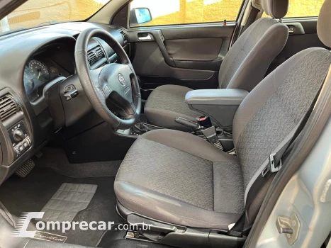 ASTRA 2.0 MPFI Advantage 8V