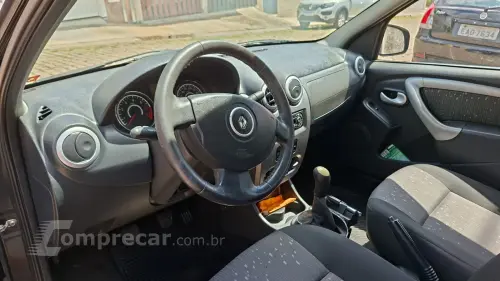 LOGAN 1.6 Expression 8V