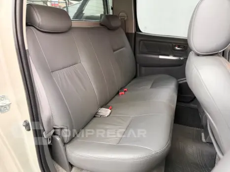 Hilux CD SRV 4x2 2.7 Flex 16V Aut.