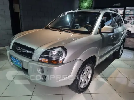 Hyundai TUCSON 2.0 MPFI GLS 16V 143cv 2WD 4 portas