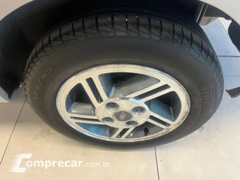 FIESTA 1.6 MPI CLASS SEDAN 8V FLEX 4P MANUAL