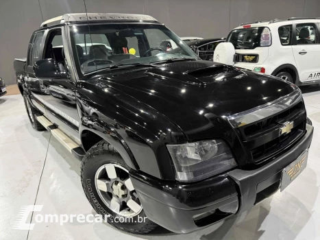 S10 2.4 MPFI EXECUTIVE 4X2 CD 8V FLEX 4P MANUAL
