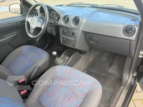 CELTA 1.0 MPFI Life 8V