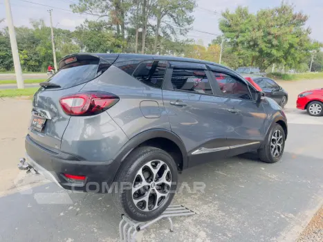 Captur 1.6 16V 4P FLEX SCE INTENSE X-TRONIC CVT