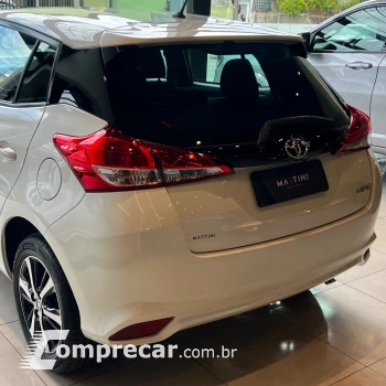 YARIS XL Live 1.3 Flex 16V 5p Aut.