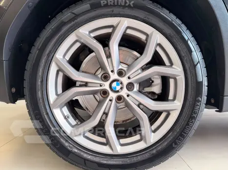 X3 2.0 16V X Line20i