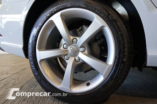 A3 Sedan 1.4 16V 4P FLEX TFSI PRESTIGE AUTOMÁTICO