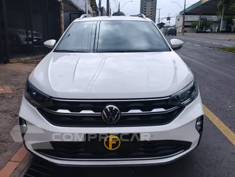 Nivus 1.0 4P FLEX 200 TSI HIGHLINE TURBO AUTOMÁTICO