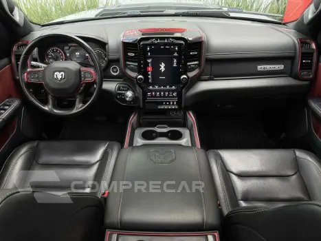 1500 5.7 V8 GASOLINA REBEL CD 4X4 AUTOMÁTICO