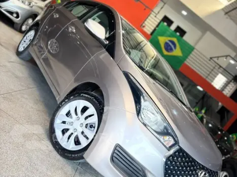 HB20S - 1.0 COMFORT PLUS 12V 4P MANUAL