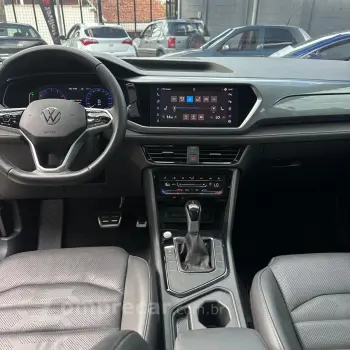 TAOS 1.4 250 TSI Highline