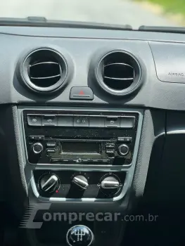 VOYAGE 1.0 MI Comfortline 8V